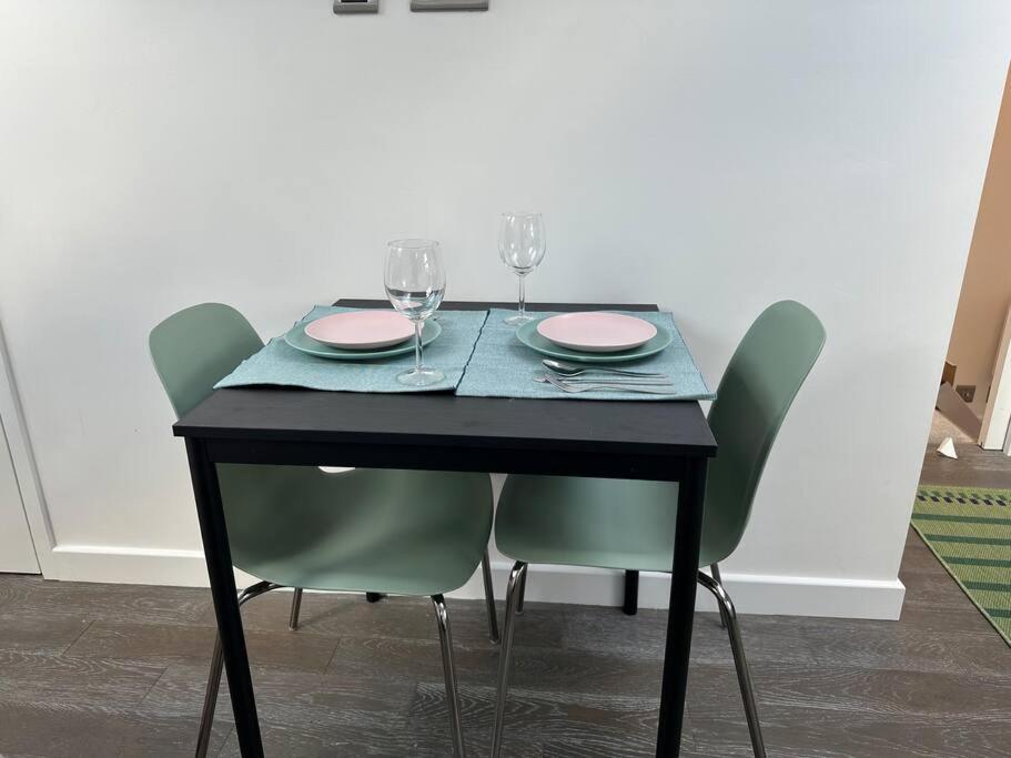 Lovely New Decor Studio - 4 The Southwell Londres Exterior foto